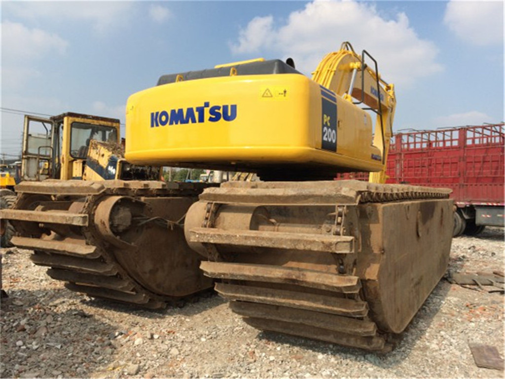 Made in Japan Used Medium excavator  PC200-7 amphibious excavator for sale original Komatsu