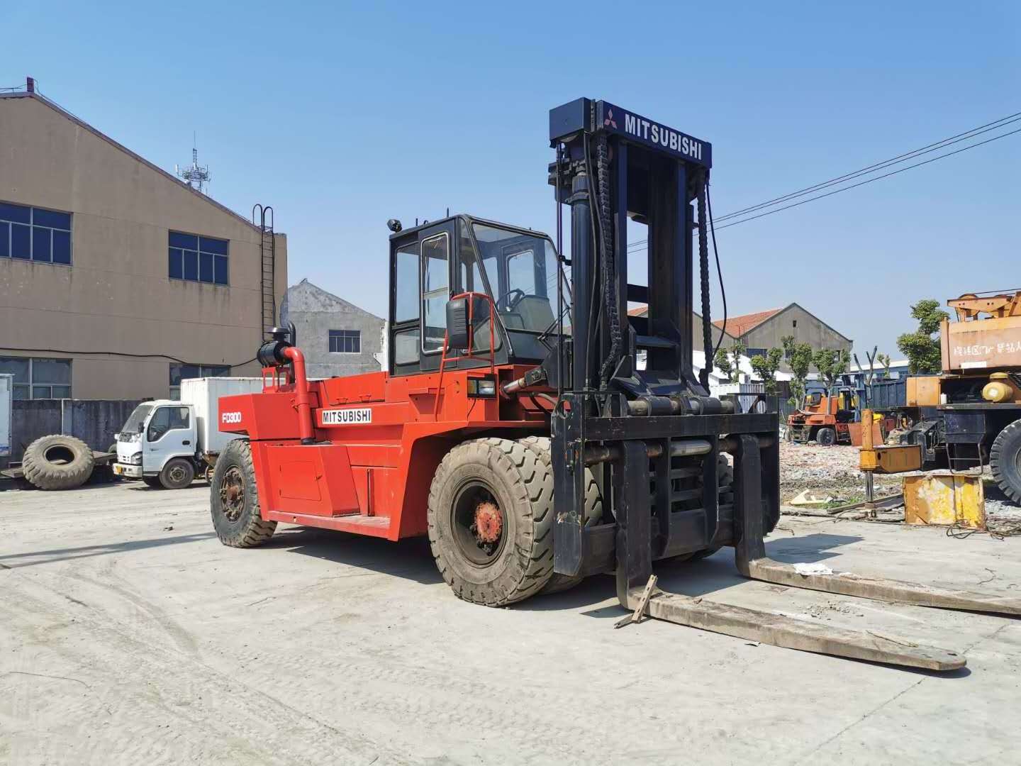 used Japan Forklift FD300 30 ton