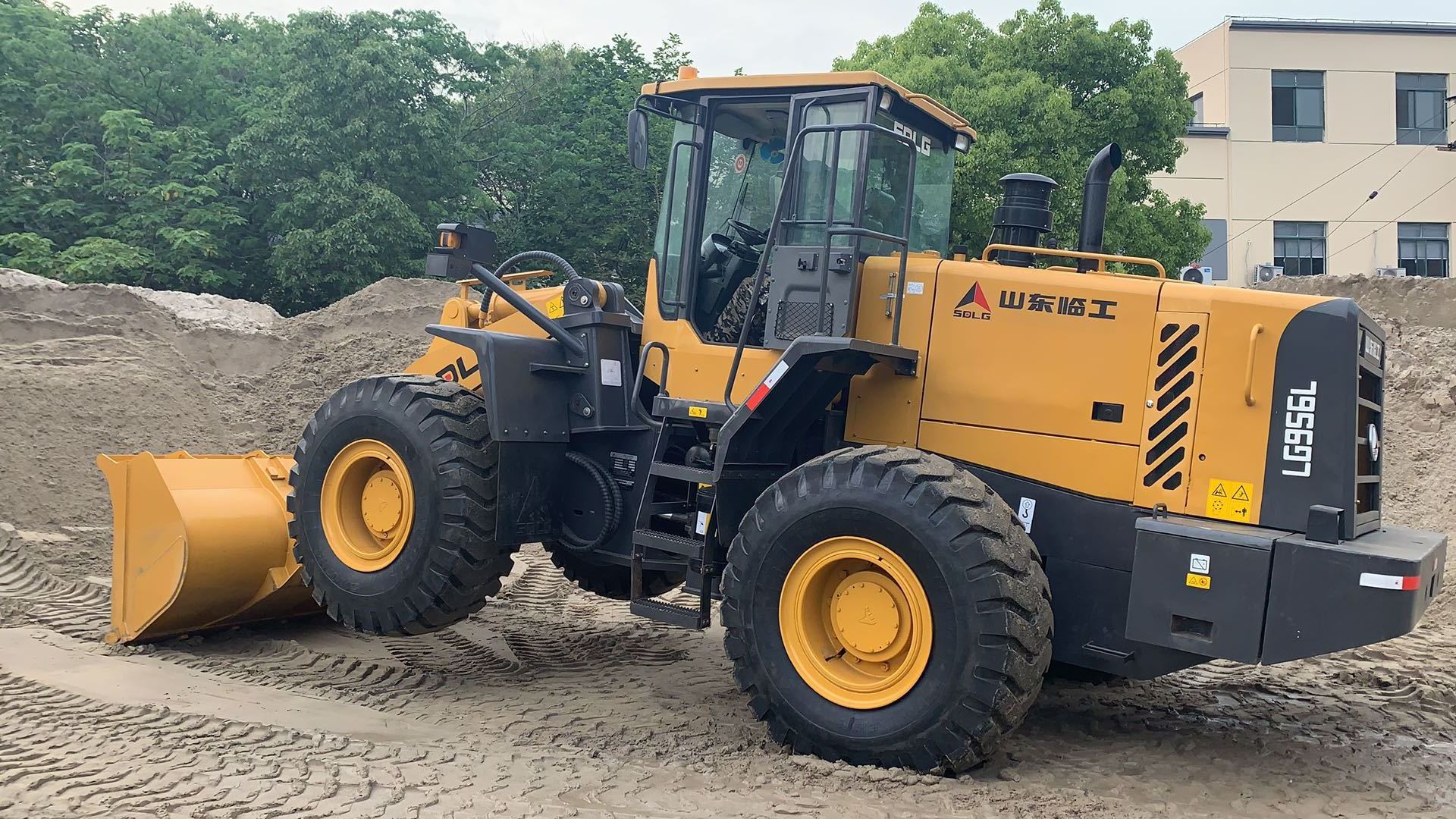 Hot Sale China Famous Brand SDLG LG956L Used Wheel Loader for Construction and Mining Second hand loader 956