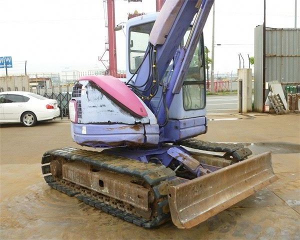 Cheapest Price Japan Original Used Komatsu PC75 PC75UU PC75UU-3 Unique Purple Color Mini 7.5 Ton Excavator Small Digger