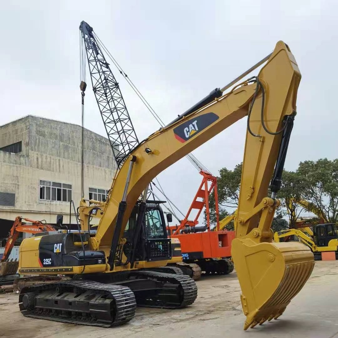 Used Walking Excavator Japanese Original Caterpillar 325C Middle 25 Tonne Soil Trenching Professional Digger