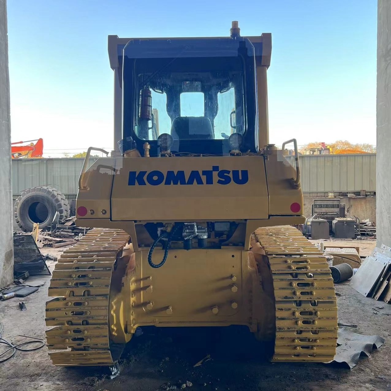 KOMATSU BULLDOZER D65EX D6 DOZER FOR SALE