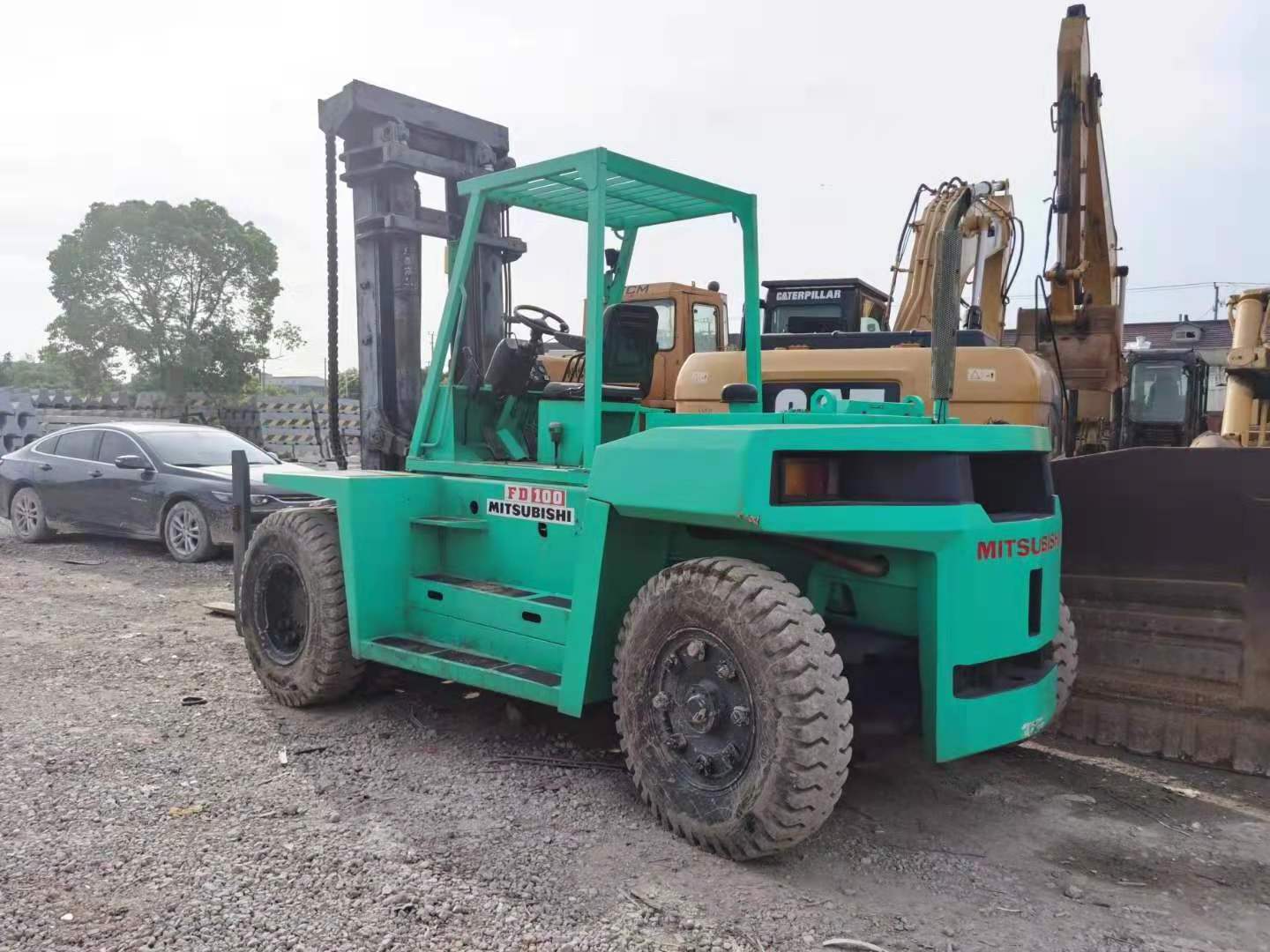 10 Ton Used  Forklift Second Hand Mitsubishi Brand FD100 Diesel Forklift Truck For Sale