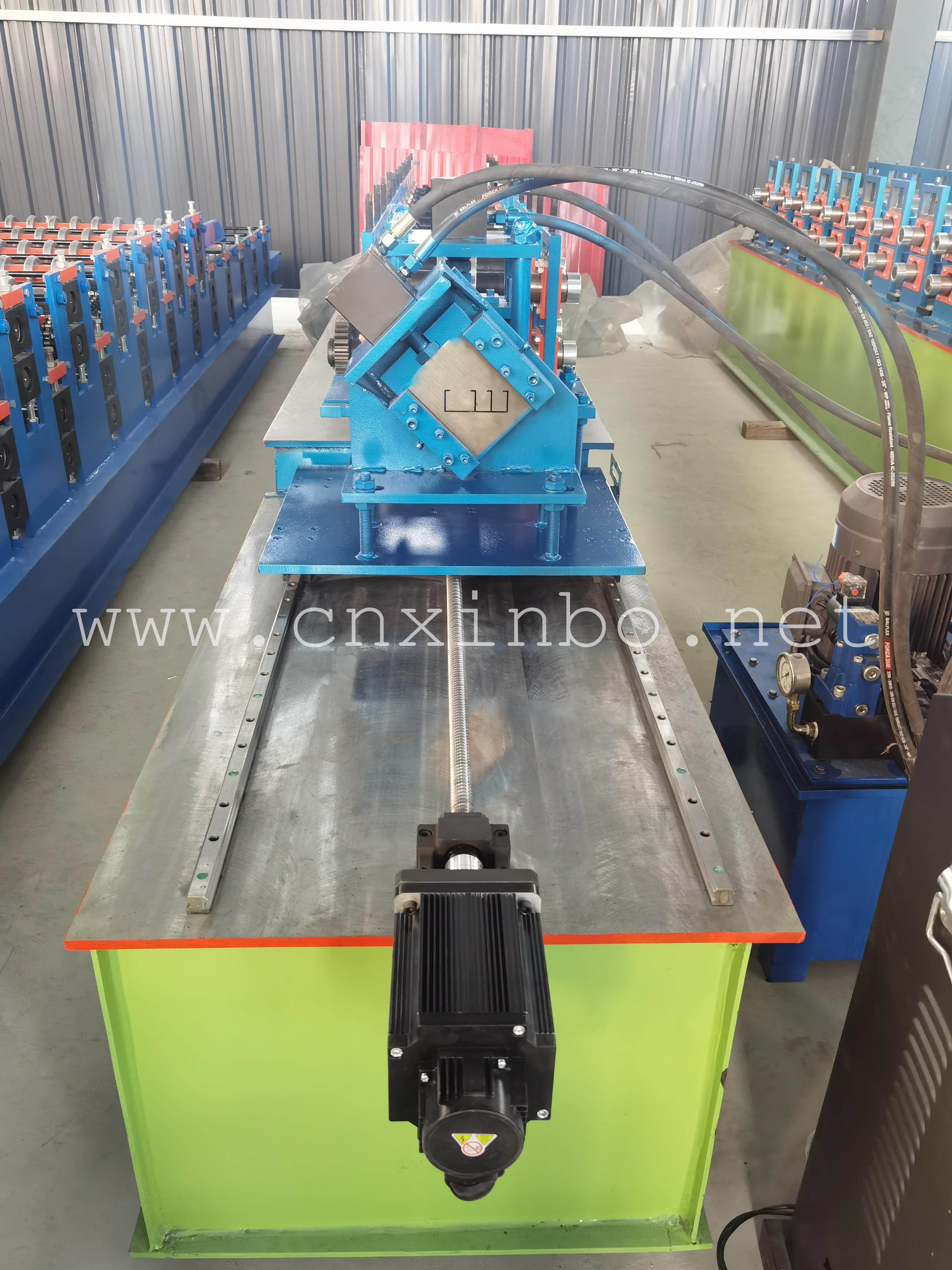 Lower cost High speed quality c u angle omega shape metal sheet light keel roll forming machine