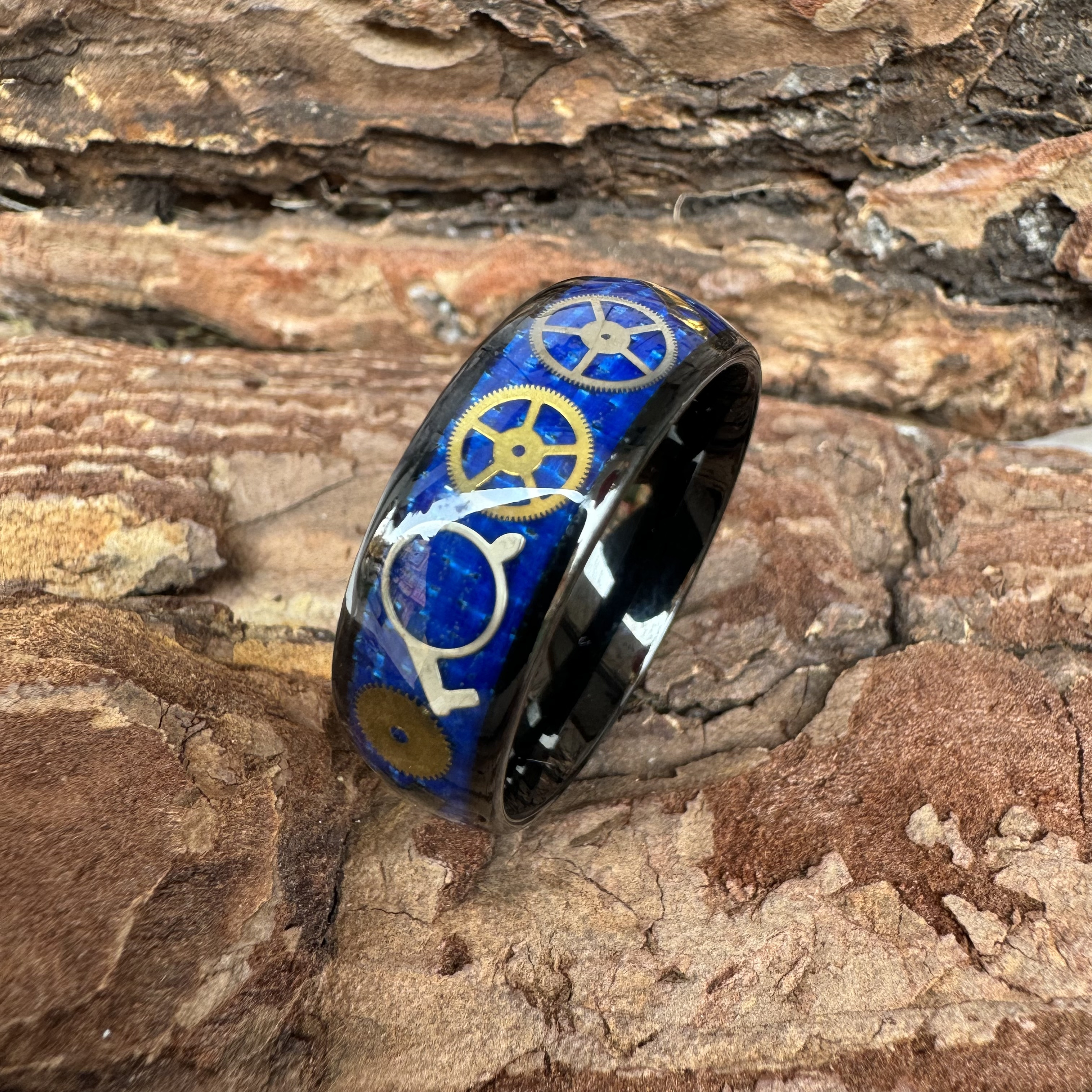 Cool Style 8MM Steampunk Real Gear Blue Carbon Fiber Inlay Tungsten Engagement Ring Fashion Jewelry