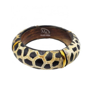 High Quality Hot Selling Buffalo Horn Animal Print Bangle for Girls & Women at Best Price