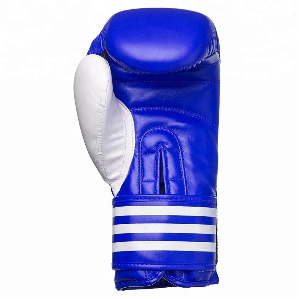 Hot Sale Professional Black Red Blue Boxing Gloves Customized by Pakistani Factory with Custom Logo