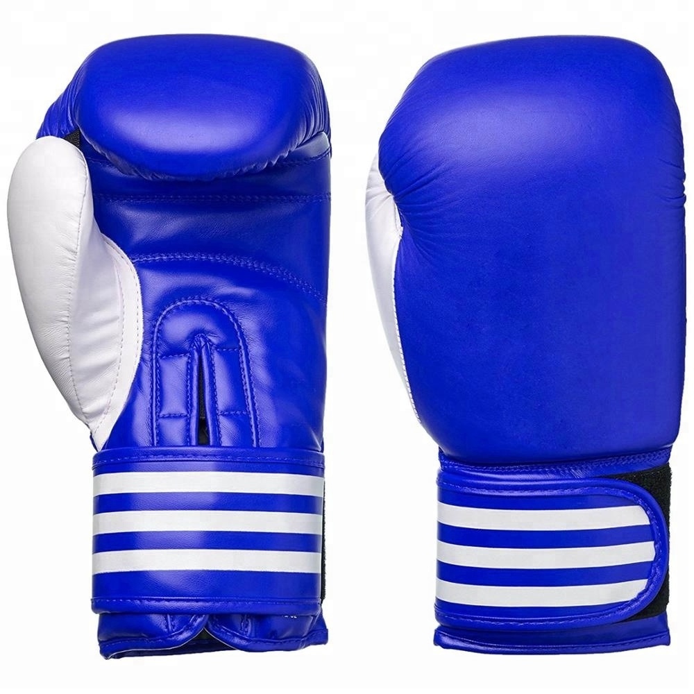 Hot Sale Professional Black Red Blue Boxing Gloves Customized by Pakistani Factory with Custom Logo