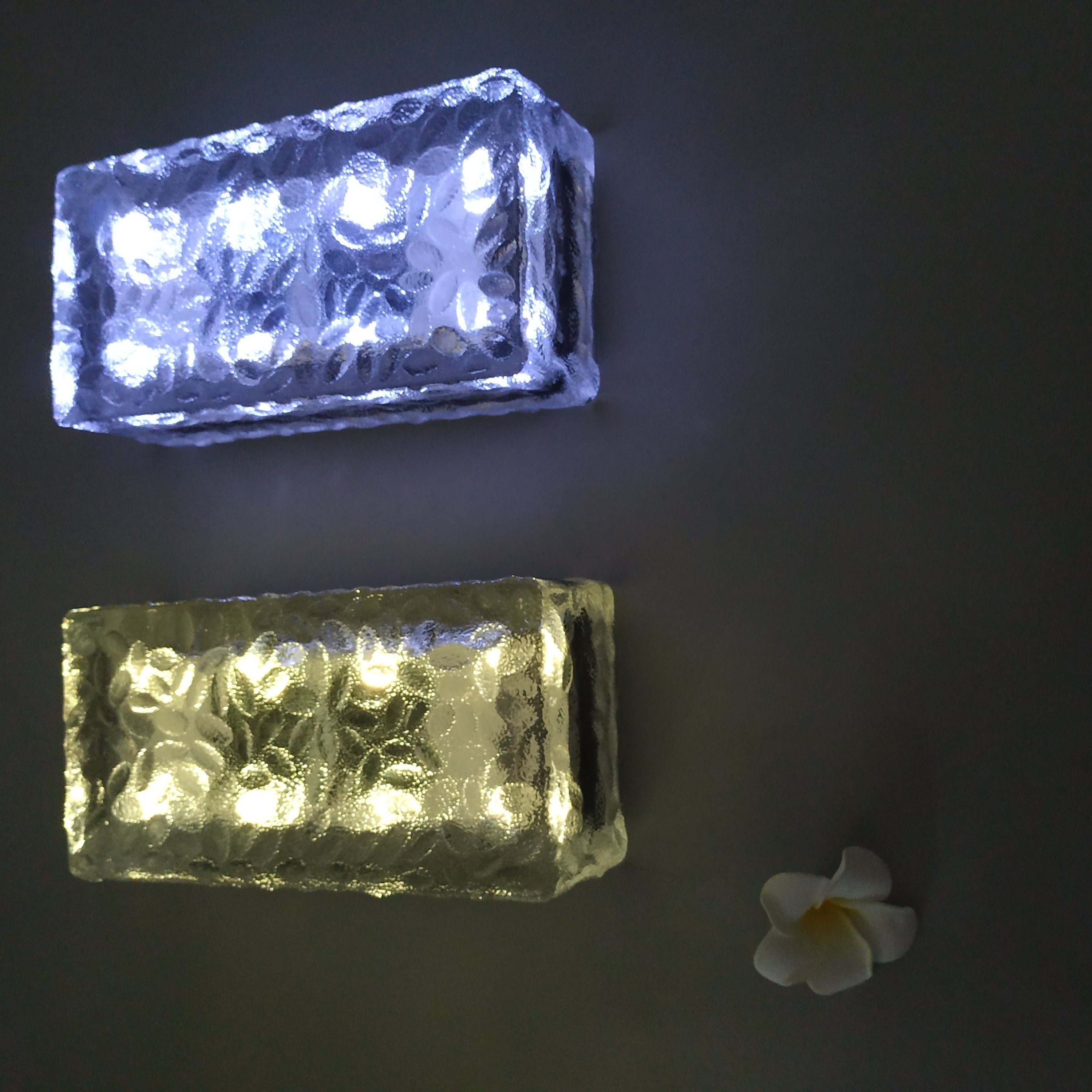 Outdoor Solar Garden lights Hot Sale Waterproof IP65 Decorative Paving Brick LED Light Crystal Ice Glass LED Bricks Light