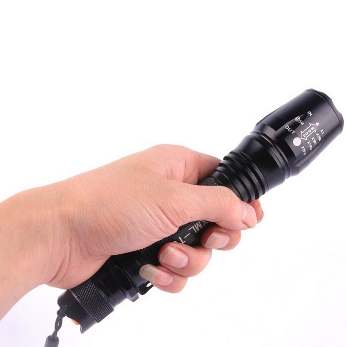 1000 Lumen Focus Zoom Lamp High Power Bright Torch For Hunting Tactical Flashlight