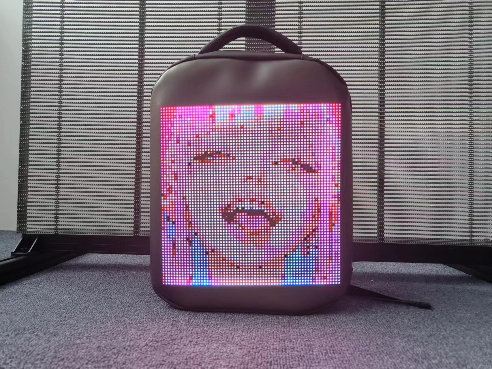 Waterproof smart LED display backpack Wifi mobile APP programming advertising walking billboard DIY student LED backpack