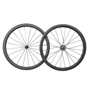 Light weight 700C carbon road bike wheels Tubular 40mm deep 20H/24H with rim weight 400g