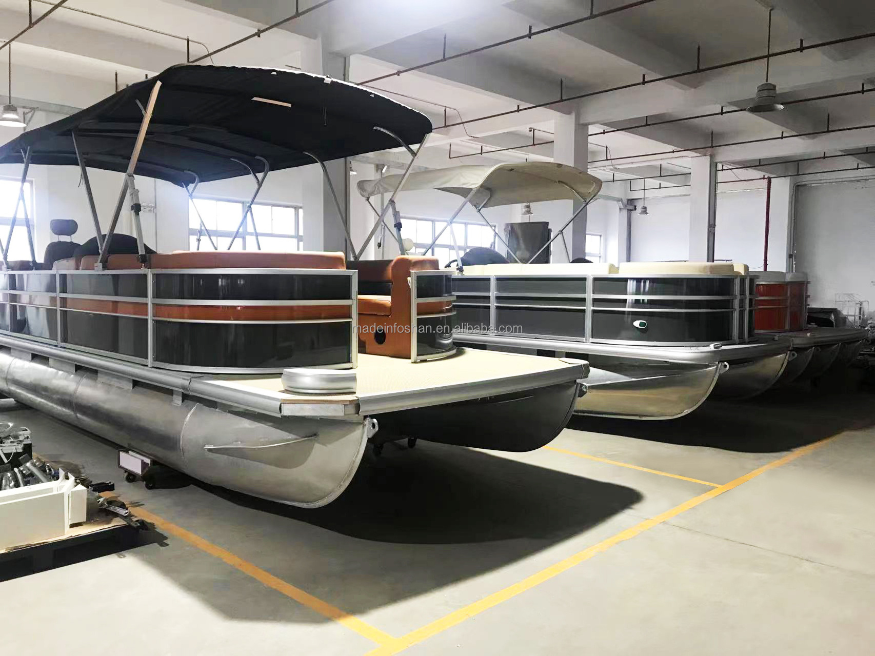 2023 New  All-new Fully Configurable Electric Party  Fishing Aluminum Pontoon Boats Catamaran For Sale