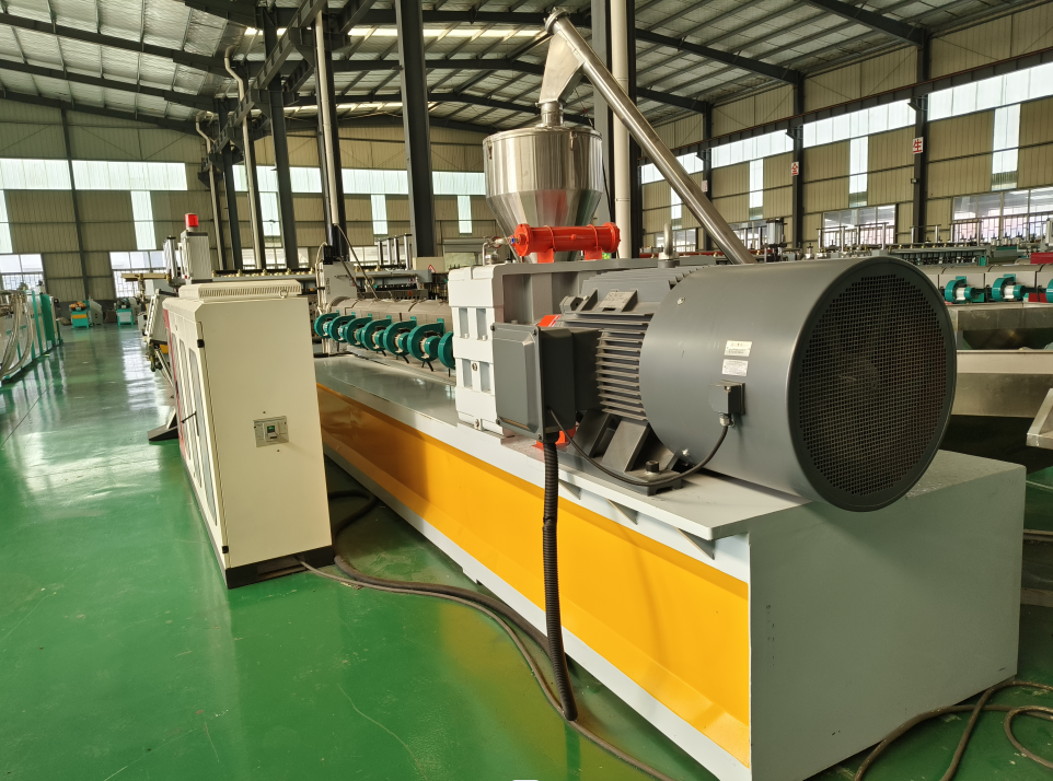 Competitive price PC PP corrugated sheet manufacturing machine PP hollow sheet/packing box production line