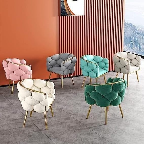 Modern Design sedie da pranzo  Comfortable Back Velvet Beige Tufted  Armchair Velvet Manicure Makeup Waiting Dining Chairs