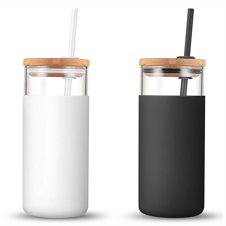 Hot selling 20oz Glass Cups Silicone Protective Sleeve Juice  Beer Can Drinking Glasses With Bamboo Lids And Straws