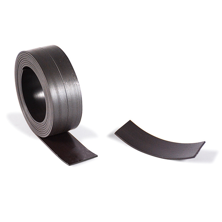 Customized Strong Fridge Magnet Rubber Magnetic Strip Roll Flexible Magnetic Strip