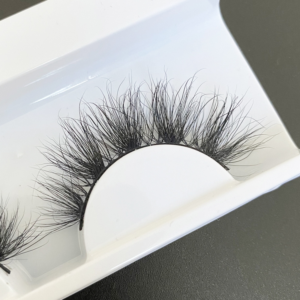 cruelty free mink eyelashes wholesale full strip lashes fluffy 3d 5d mink eyelashes custom box 20mm mink eyelash vendor