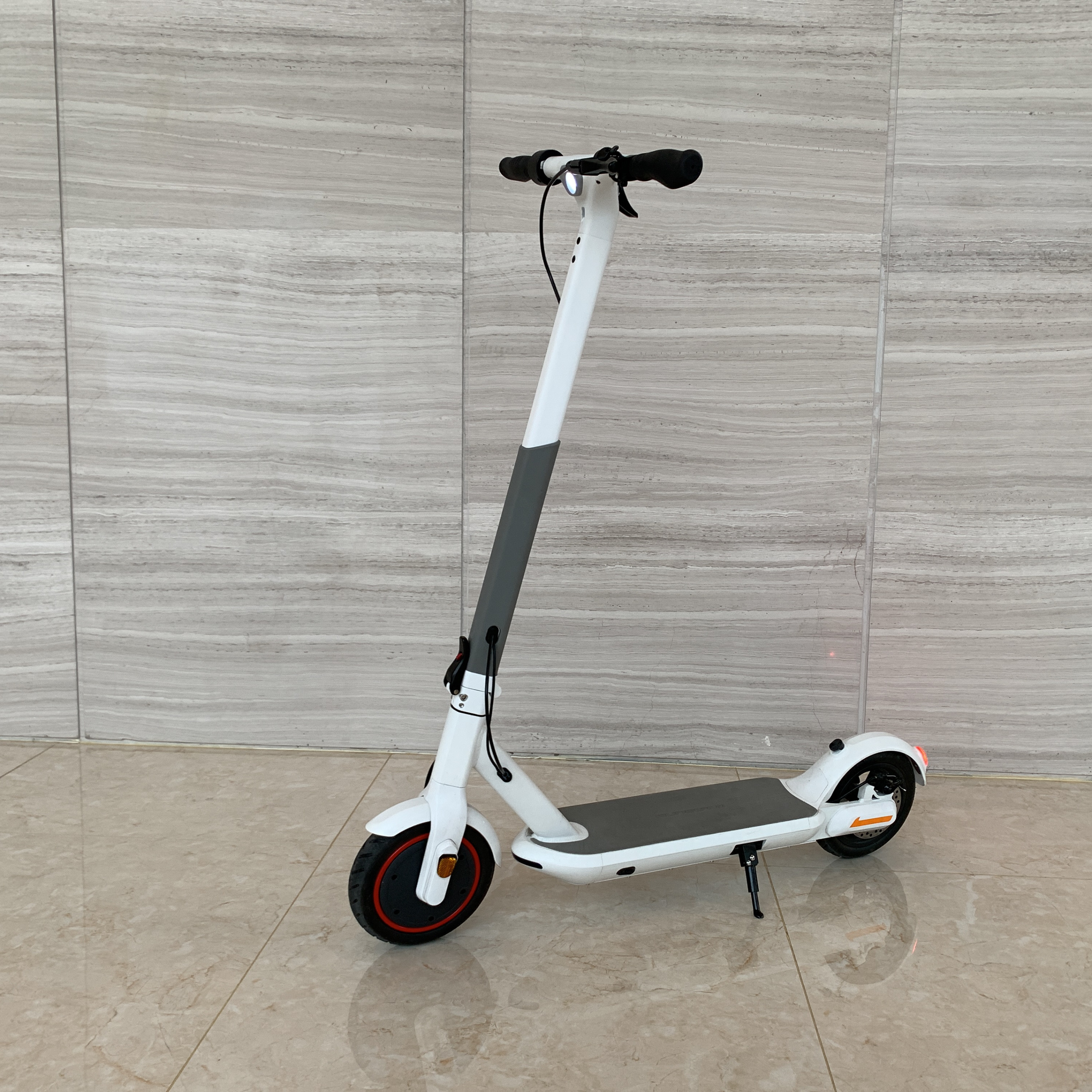 250w Elwctric Europe Patinete German Warehouse Drop Shipping Speed Adult Elektrische Scooter E-Step Electric E Step