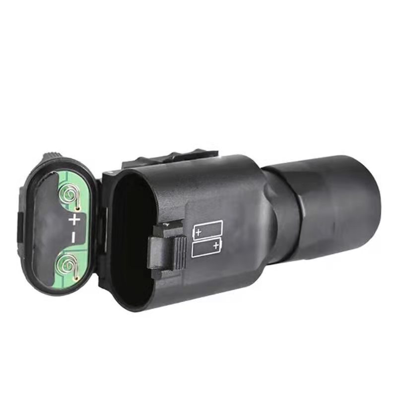 MAGORUI  Tactical SureFLre X300 Ultra Light - 1000 Lumens - Black Sand