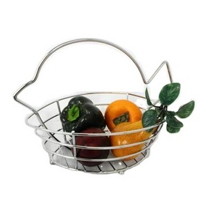 Table Top Fish Shape Basket New Design Wire Metal Fruit Basket Handcrafted Decorative Fruit Vegetable Storage Basket