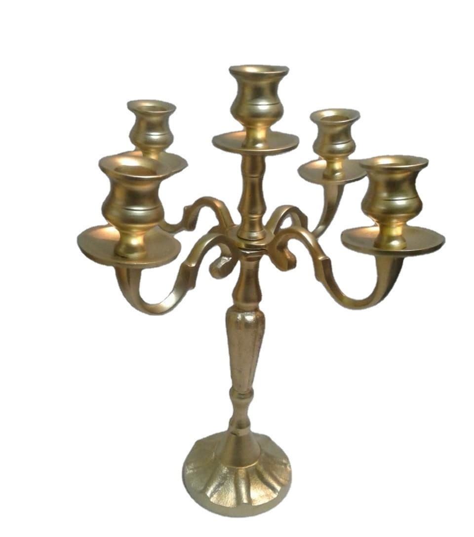 New Arrival Modern Design Light Luxury Gold Polished Candle Stand Candelabra 5 Arms Elegant Metal Candle Holders