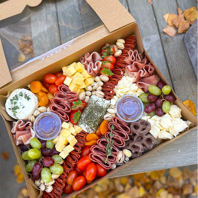 Custom printed eco friendly food brunch grazing charcuterie boxes with clear lids disposable take out food box paper container