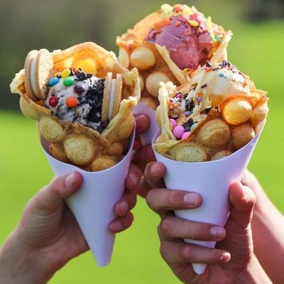 Disposable Paper Churros Holder Cone Bubble Egg Waffle Packing Box Crepe French Fries V Shape Bottom Cones Ice Cream Holder