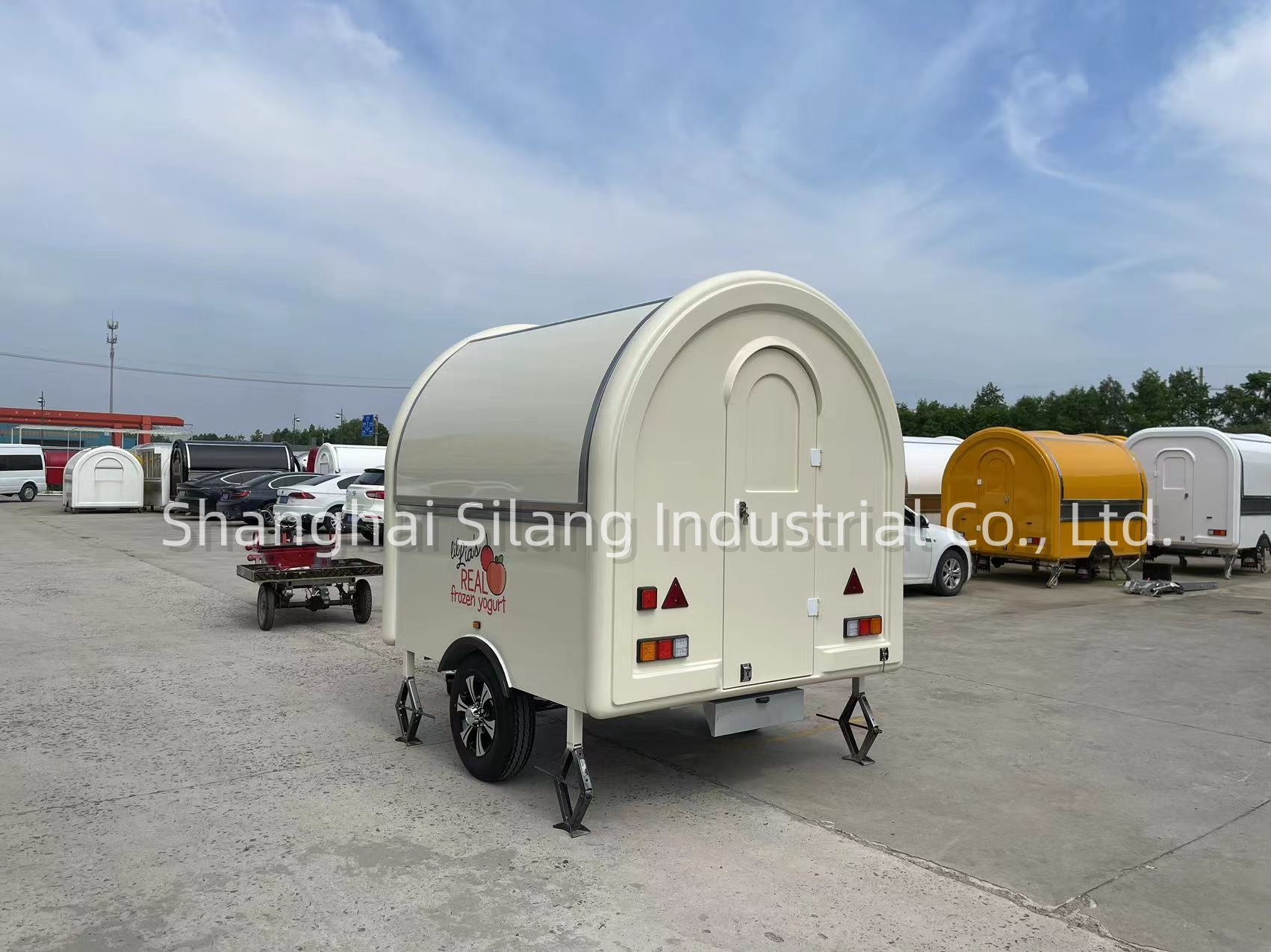 MAI CHE Customized  Mobile Fruit Juice Drink Trailer Ice Cream Food Truck Cart