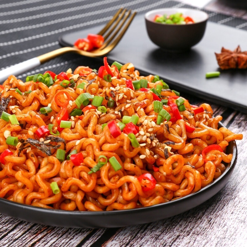 Korean Ramen Cup 70g Spicy Instant Chicken Noodles Hot Exotic Snacks Food Fried Processing Box Packaging