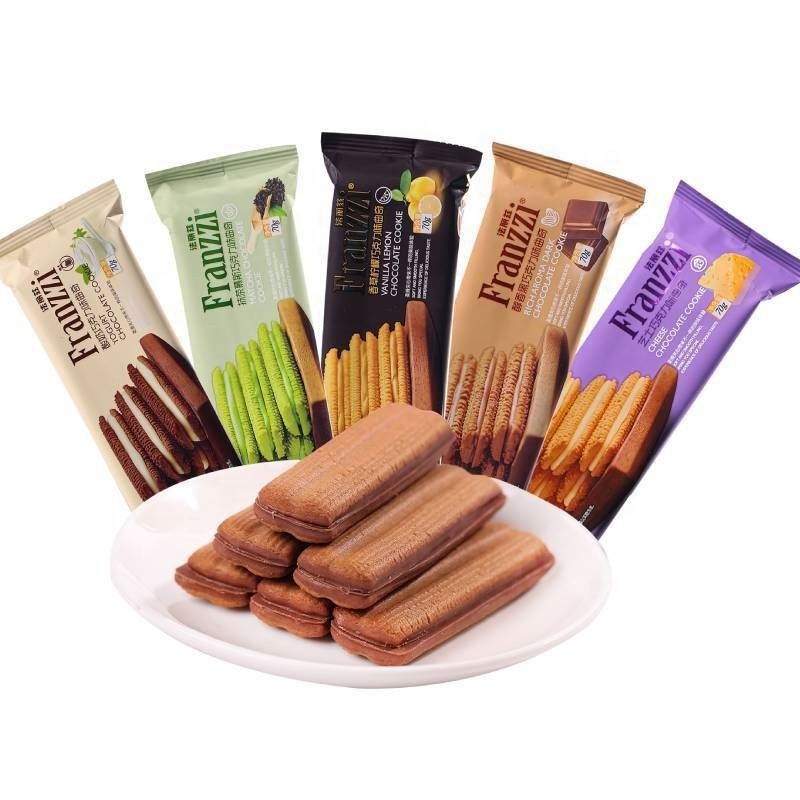 70g Asian Snacks With A Variety of Flavors Cookies Snack Biscuits Filling Crispy Cookies Sandwich Biscuits