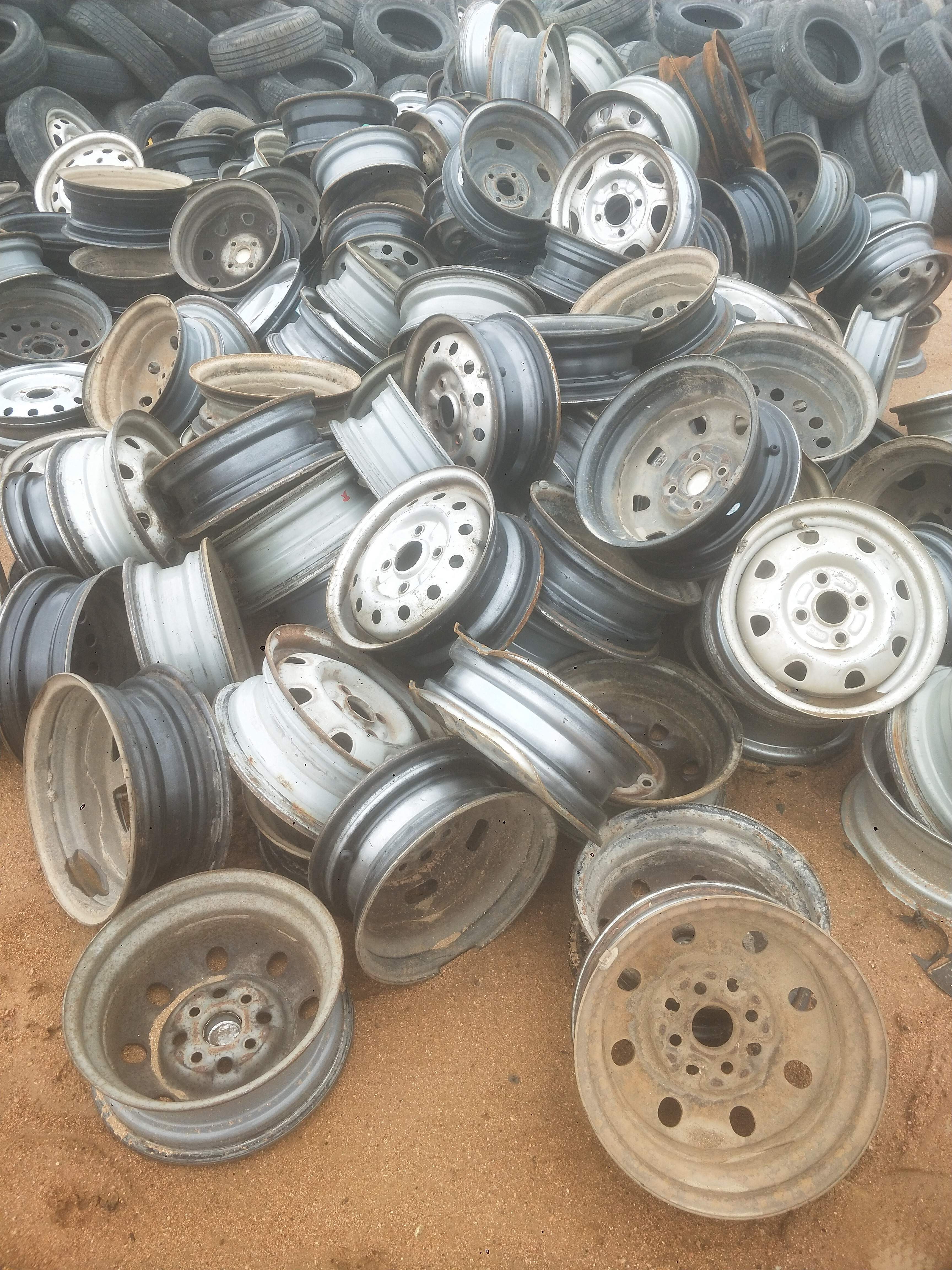 wholesale 12,13,14,15,16 inch light truck and car  used wheel  rims