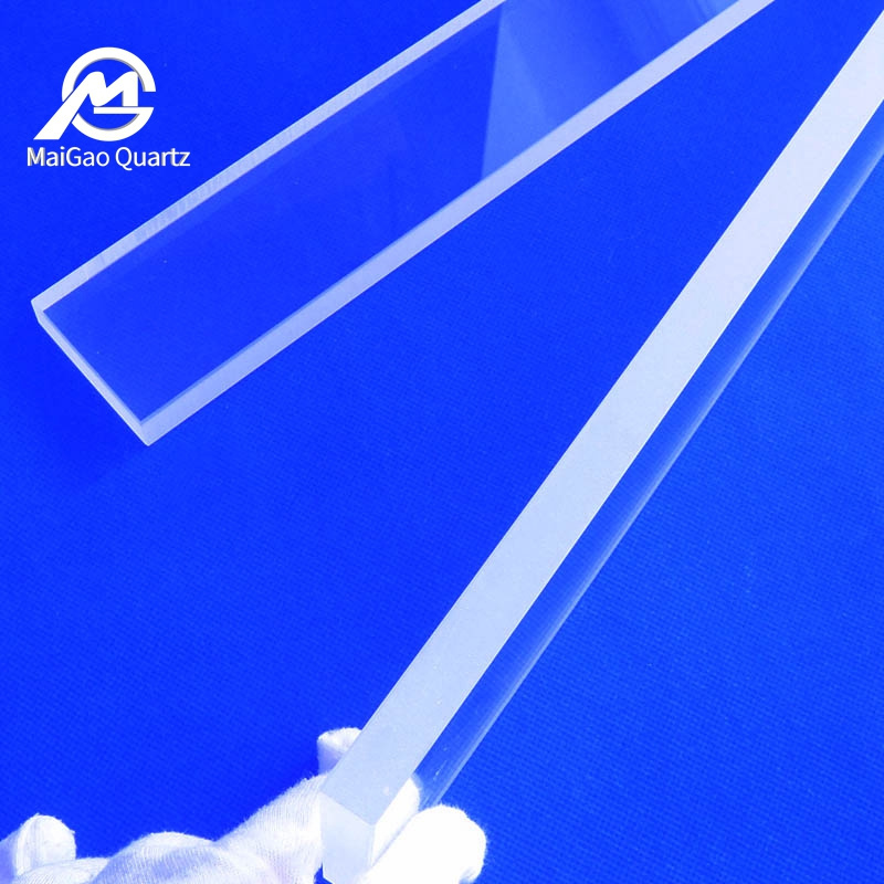 Clear square quartz glass quartz plate high quality fused silica slotted quartz glass sheet