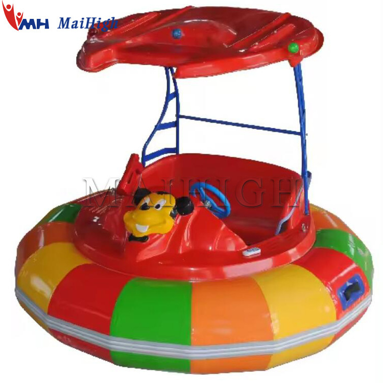 Water Play Equipment Electric Motor Bumper Boat With Water Gun water bumper boat for sale