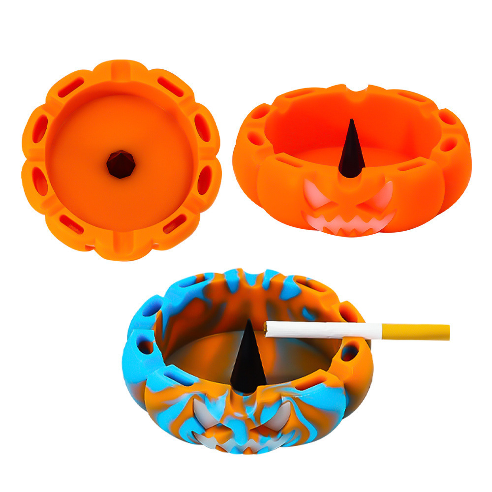 New Halloween Funny Pumpkin Glow in the Dark Cigarette Ashtray Camouflage Silicone Ashtray