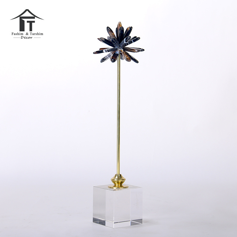 Wholesale Creative Nordic Home Decor Dark Bronze Crystal Flower Stand Wedding Abstract Crystal Sculpture Tabletop Decor