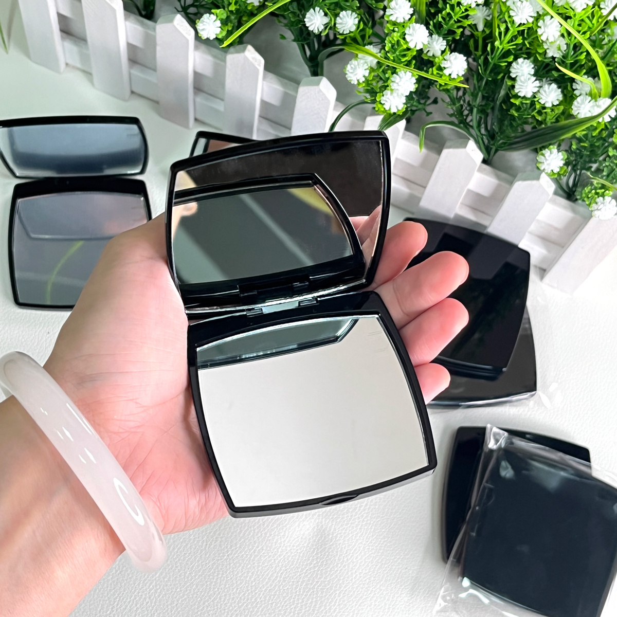 mini personalized folding travel cosmetic mirror custom logo hand held black makeup mirror