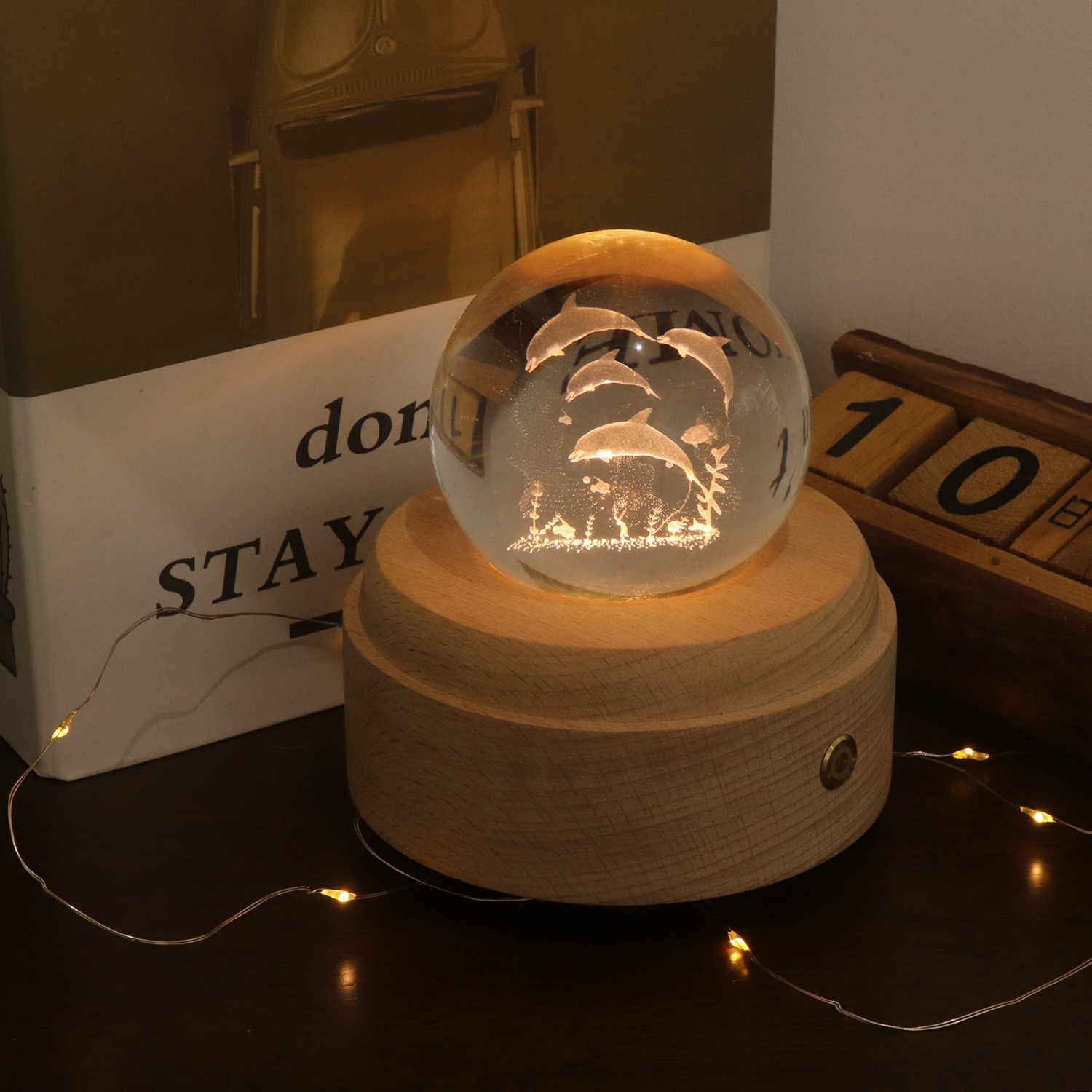 Ocean 3D Crystal Ball Night Light Music Table Lamp Creative Wood Led Table Lamp Touch USB Rechargeable Decoration For Bedroom