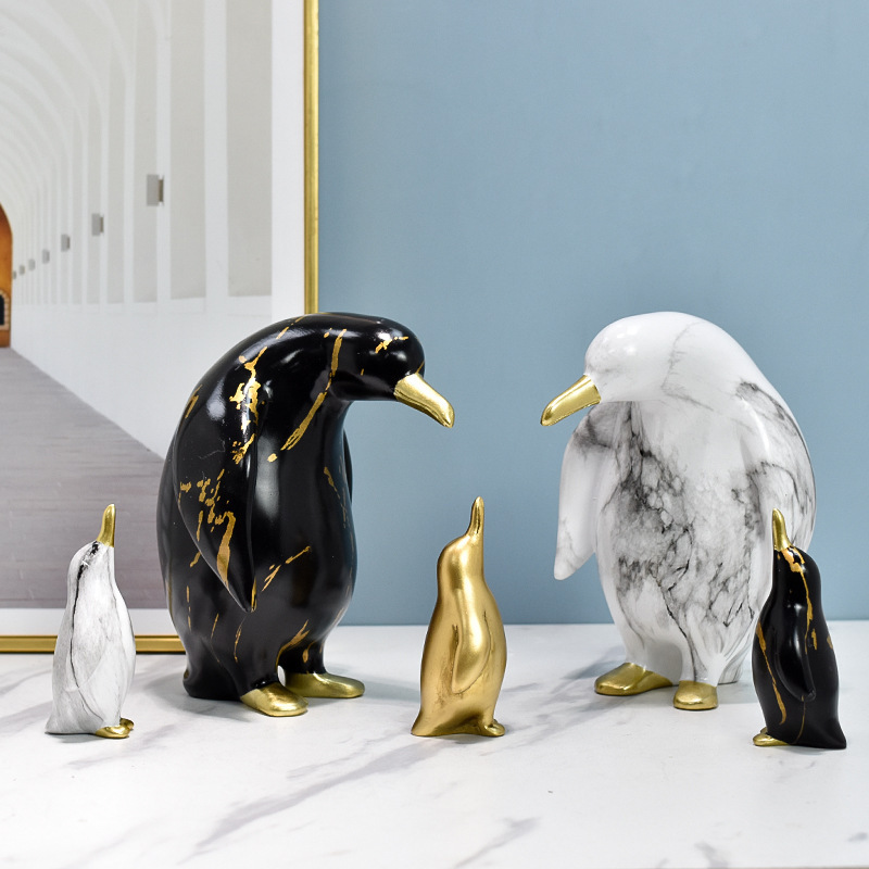 Nordic style parent-child penguin decoration light luxury living room model room TV cabinet creative home craft decoration