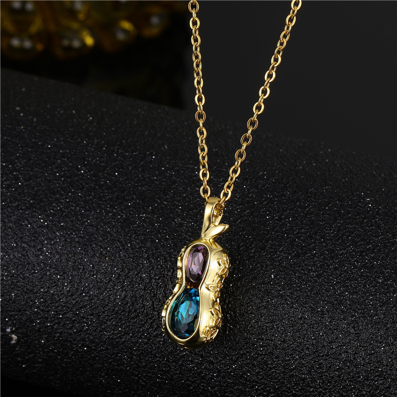 Wholesale Fashion Jewelry 18k Gold Plated Peanut Pendant Necklace Personalized Zircon Stainless Steel Necklace For Women