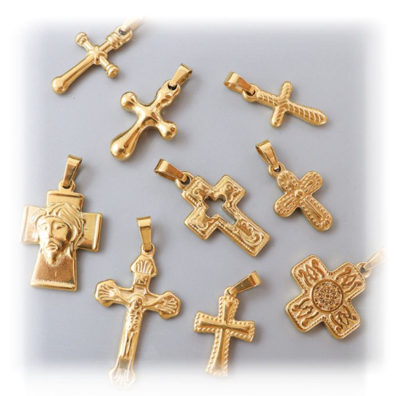 Popular Personality Fashion 18K Gold Plated Cross Pendant Accessories Vintage Stainless Steel Cross Necklace for Women