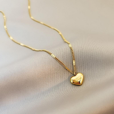 Simple Neck chain Stainless Steel 18K Gold Plated Necklace Female Summer Free Collar Love Peach Heart Chain