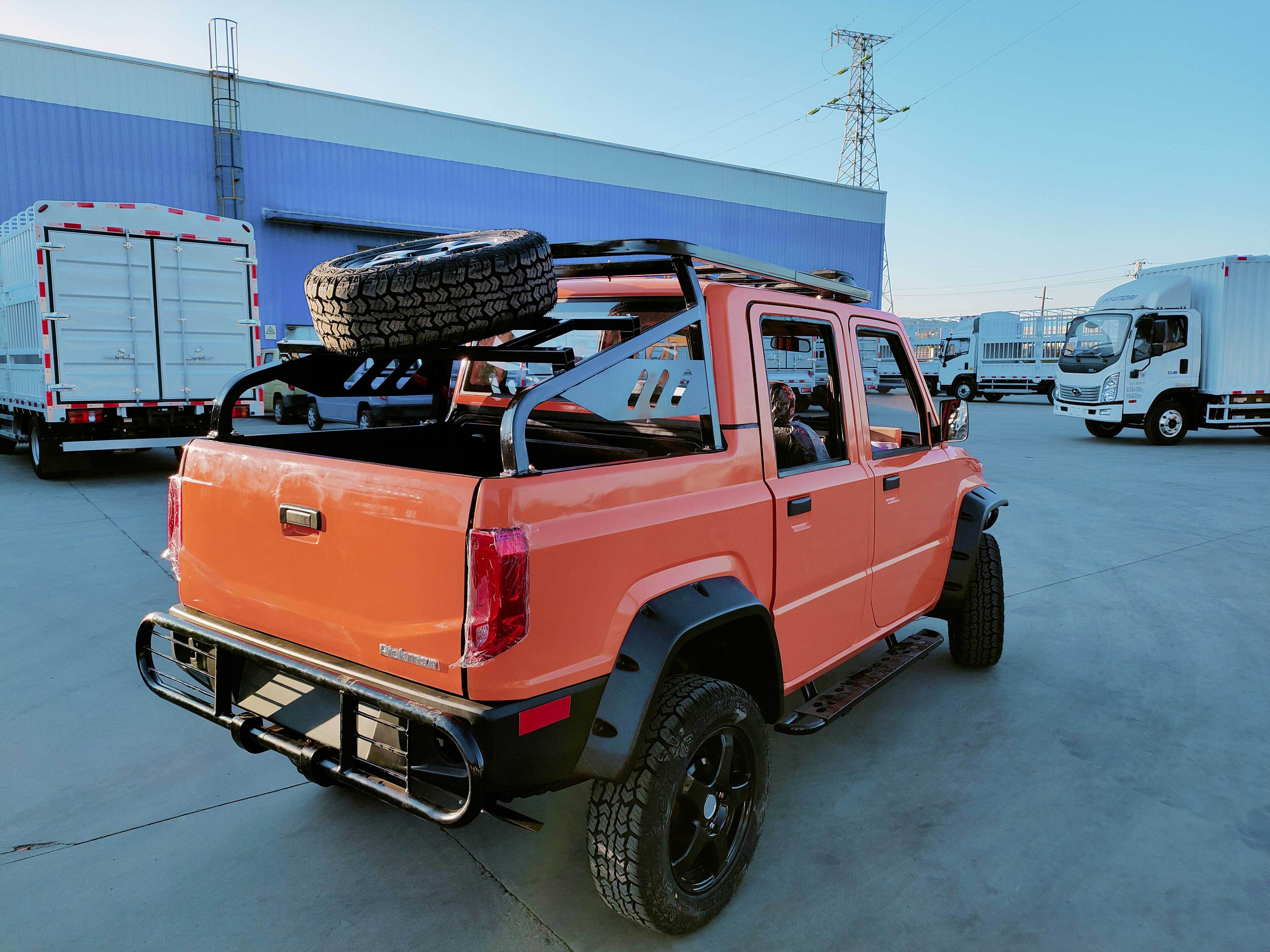 High quality K4 Chinese electric pickup truck with 4 wheels and 4 seats for sale new 2023 4WD lithium battery new pickup truck