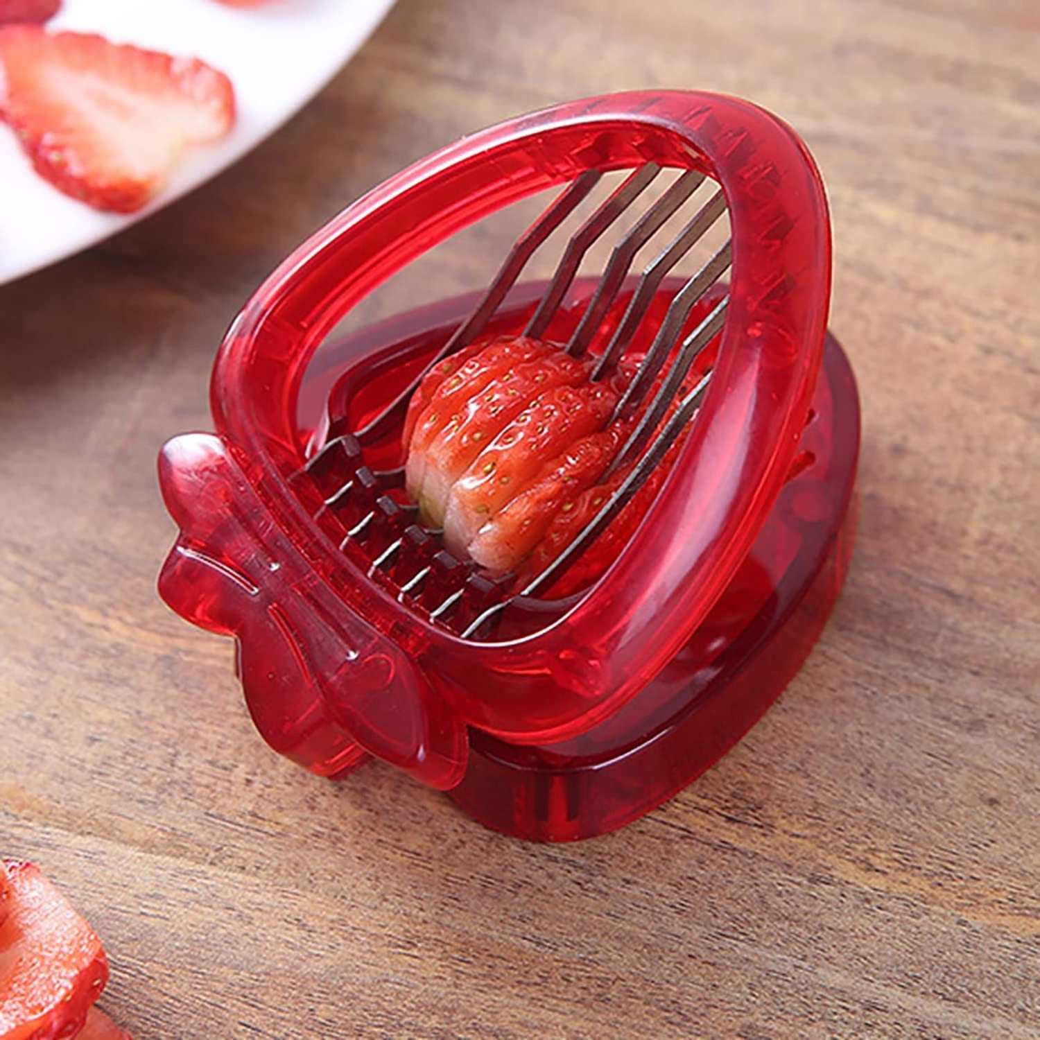 Manjia Stainless Steel  Blade Gadgets Kitchen Tool Mini Strawberry Slicer Cut Fruit Egg Cherry Slicer