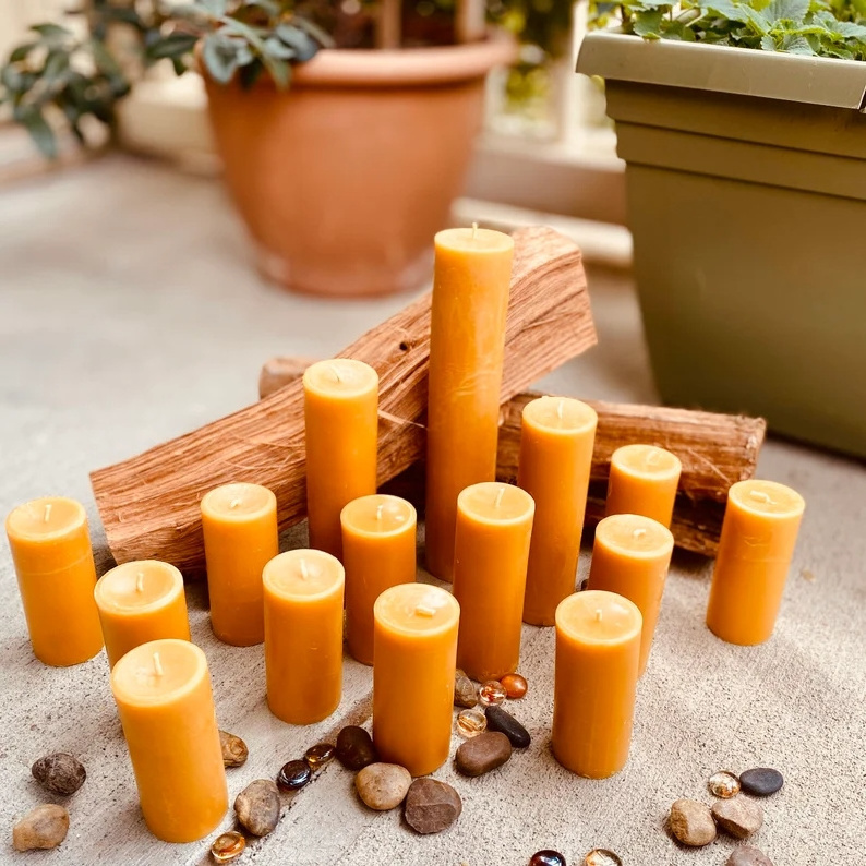 Wholesale China Wholesale Beeswax Long Candles Custom scented natural beeswax pillar candle