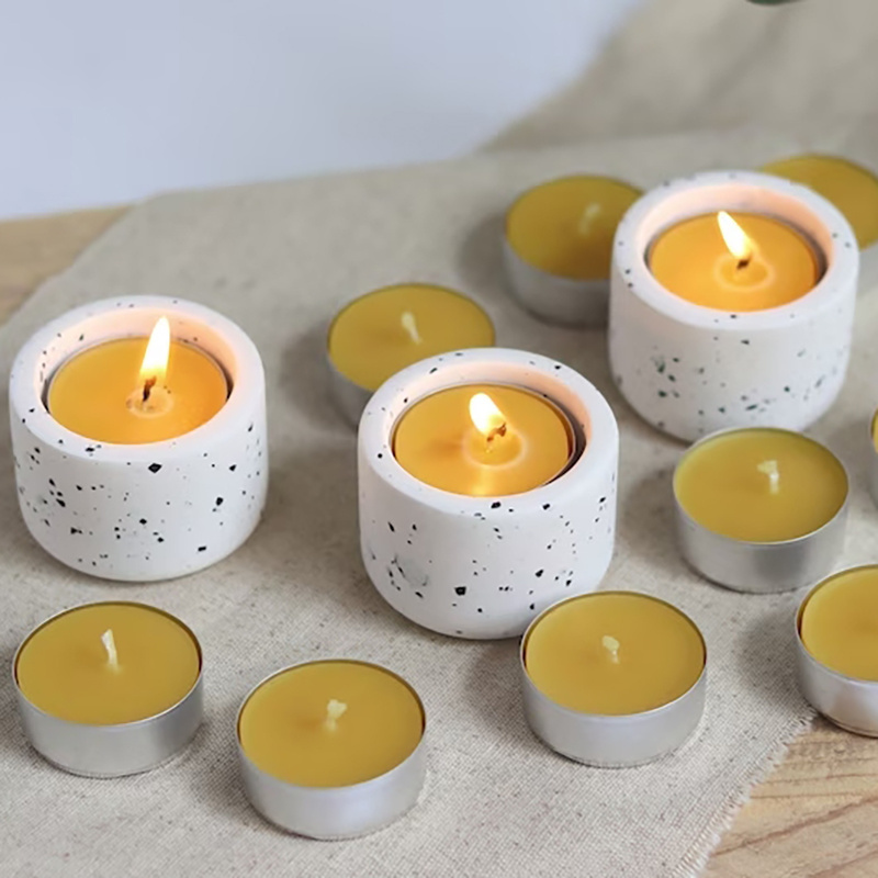 Wholesale Led Tea Candle Light Valentine's Battery Operated Electric Flameless Realistic Bright Plastic Mini Candles Tea Light