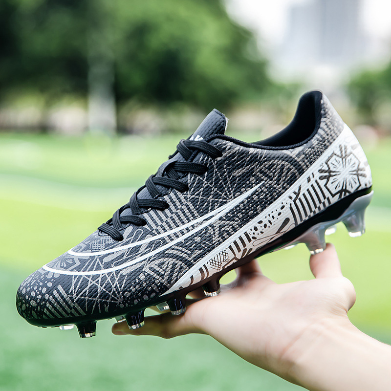 Hot selling Sports Football boots Trend Five person fg Football Shoes Customized Artificial Grass soccer boots