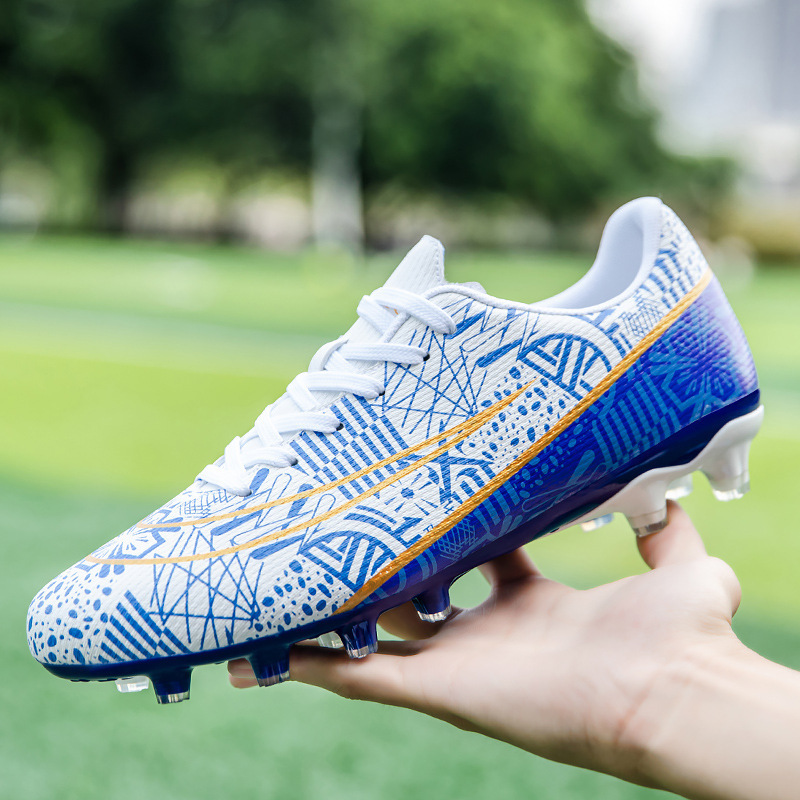 Hot selling Sports Football boots Trend Five person fg Football Shoes Customized Artificial Grass soccer boots