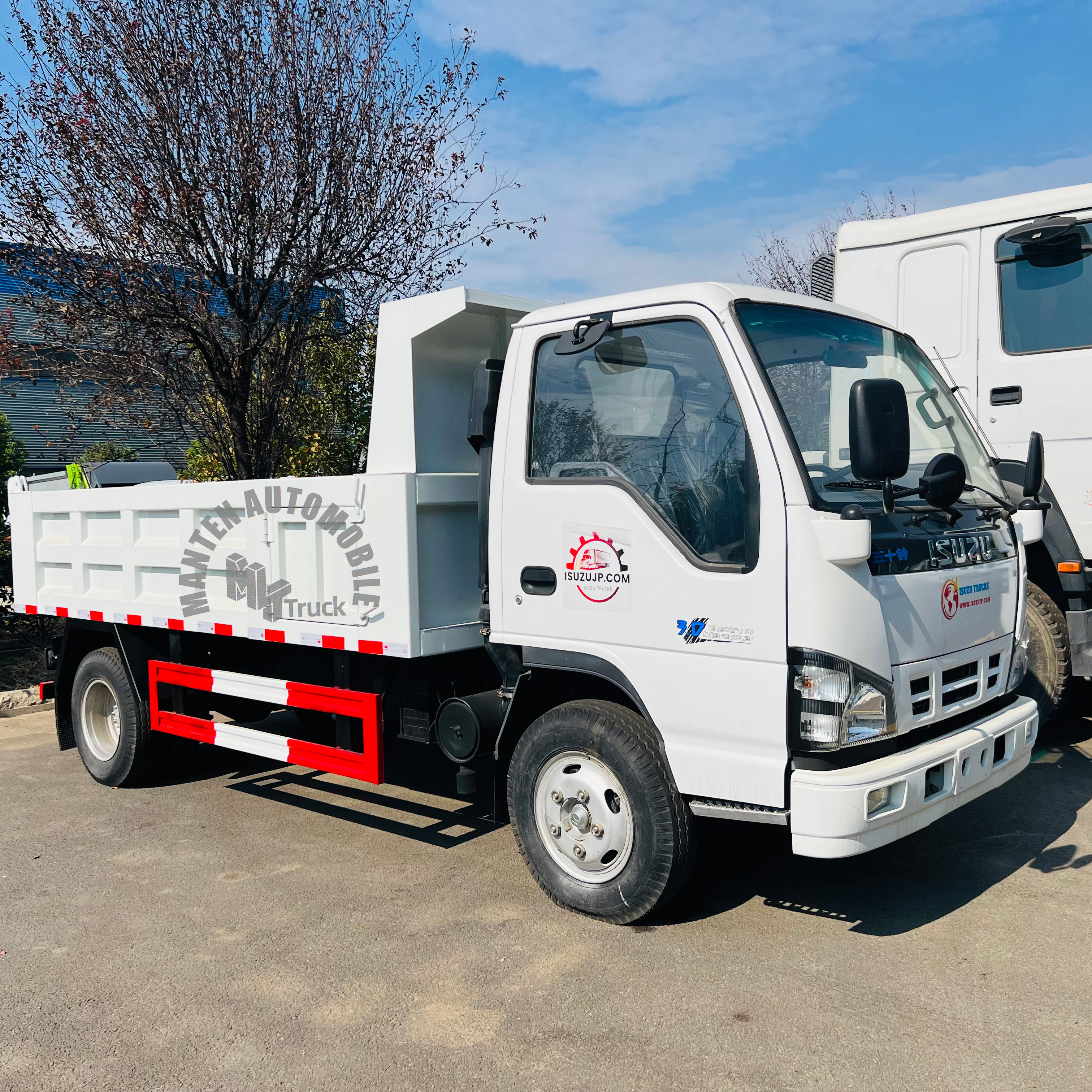 Isuzu Japan700P 4x2 6cbm mini Dump tipper Truck truck Tipper truck 6 wheelers