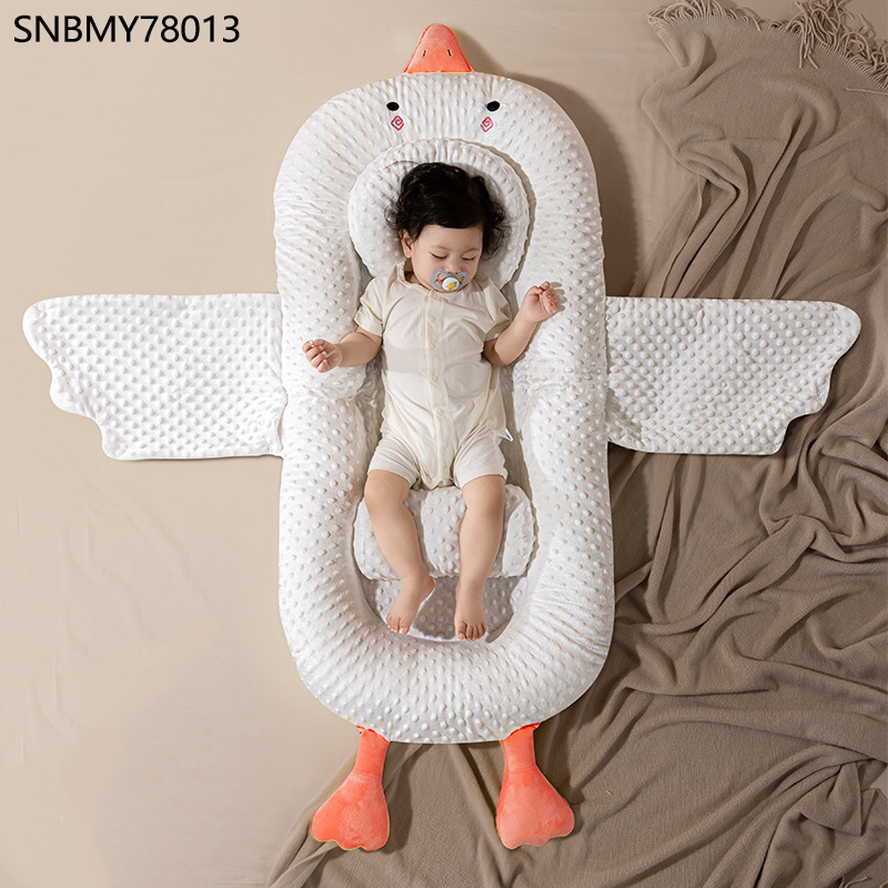 TIKTOK Amazon Hot sales baby landing wake up device anti-vomiting milk ramp bed comfort anti-shock folding sleeping nest